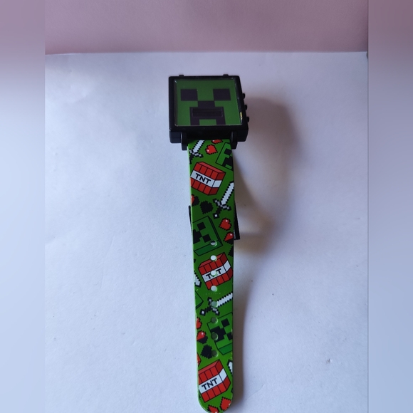 MINECRAFT Digital Watch - Picture 2 of 5